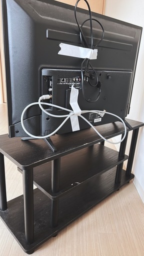 テレビ、テレビ台