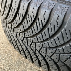 トヨタ　アルファード20 オールシーズンタイヤ　　　の画像