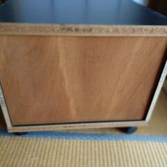 テレビ台　中古品　ガラス扉　キャスター付きの画像