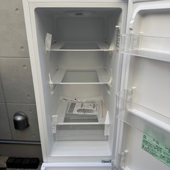 181⭐️2024年製★新品、未使用品★アイリスオーヤマ　冷蔵庫　大型　スリム の画像