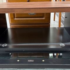 ✨️ジモティー割引✨️【ジャングルジャングル堺初芝店】　現状販売　テレビボード　ブラウン　幅(W)1800mm × 奥行(D)420mm × 高さ(H)303mm　堺市（東区　西区　北区　南区　堺区　美原区）高石市　泉大津市　忠岡町　和泉市　松原市　大阪狭山市の画像