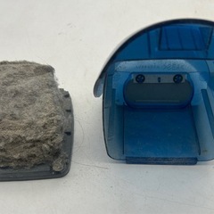 【現状品】充電式掃除機　Panasonic ブルー　2017年製の画像