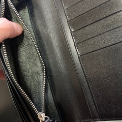 ヴィヴィアンウエストウッド長財布の画像