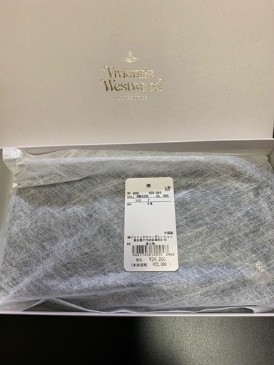 ヴィヴィアンウエストウッド長財布