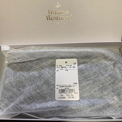 ヴィヴィアンウエストウッド長財布の画像