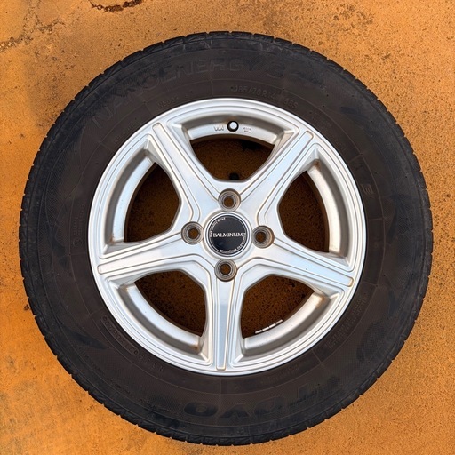 ノーマルタイヤ185/70R14 ホイールセット4本 　ナット付（中古）