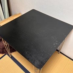 ニトリ　ダイニングテーブル　2人掛け　の画像