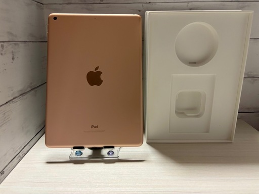 ⭐️美品 Apple iPad 第6世代/9.7インチ/A1893/ゴールド/32GB/Retina/WiFiモデル/2018年/元箱