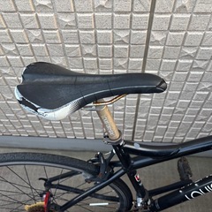 LOUIS GIRNEAU ロードバイクの画像