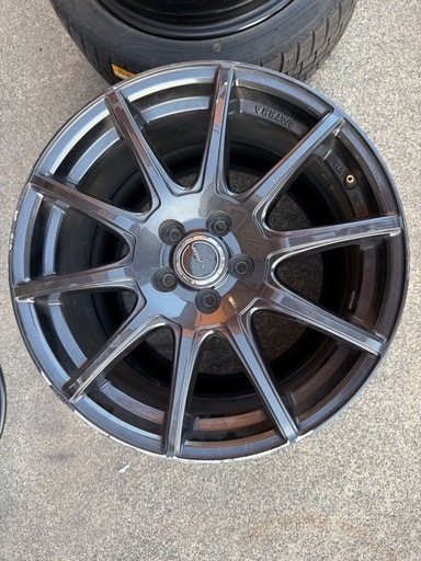 VATRRA スタッドレスタイヤ付き