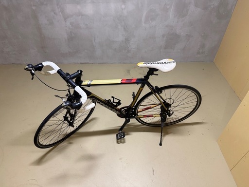 自転車（キャノンデール）
