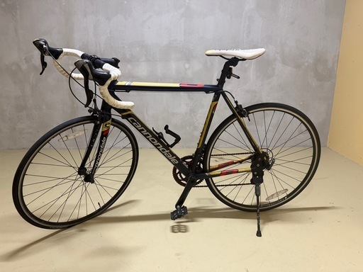自転車（キャノンデール）