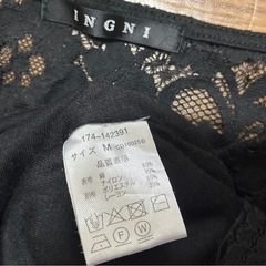 🌸　INGNI   トップス　花柄レース　S-Mの画像