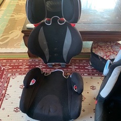 取引先決定　チャイルドシート　ジュニアシート　2脚まとめての画像