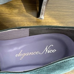 elegance nico グリーン ハイヒール フラワー装飾 パンプスの画像