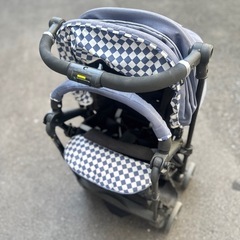 combi AB型ベビーカーの画像