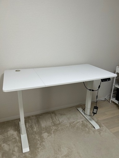 【受渡し予定者決定】電動昇降デスク（140×70cm）