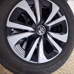 プリウス純正ホイールの画像