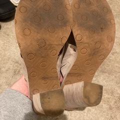 UGG 箱付きサンダルの画像