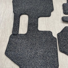 170シエンタ　ハイブリッド　フロアマットの画像