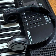 Alesis Melody 61 電子キーボード 61鍵 付属スタンド付きの画像