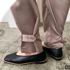 amiur high waist belt satin pants
の画像