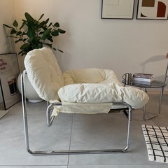 1人掛けソファ　ラウンジチェアの画像