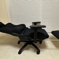 美品　フットレスト・昇降機能付きリクライニングチェア　約70%OFFの画像