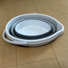 折りたたみバケツ シリコン製 5L ホワイトの画像