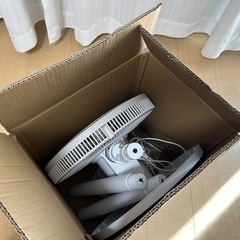 【美品】リビング扇風機 ホワイト シンプルデザインの画像