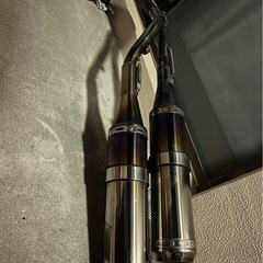 tmaxマフラーの画像