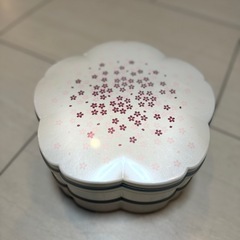 美品★花見お重箱★桜★ホワイト白の画像
