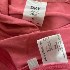 🌸　UNIQLO ユニクロ　ピンク　パーカー　Mの画像