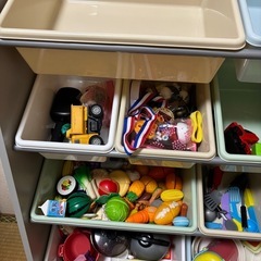 美品　定価12000円相当　おもちゃラック　おもちゃラック　の画像