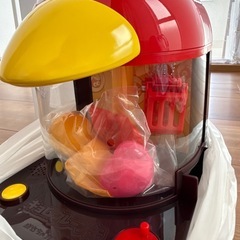 キョロちゃんクレーン缶の画像