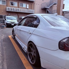 BMW E90 323i 車検9年12月 の画像