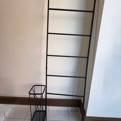 【引っ越し整理】アイアン ラダー＆傘立て セット ブラック の画像