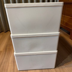 衣装ケースの画像