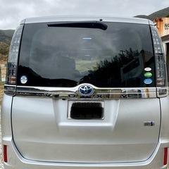 美車　ボクシーハイブリッドの画像