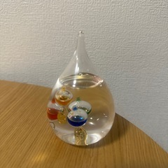 【3/9まで引取】おしゃれインテリア！しずく型のガリレオ温度計の画像
