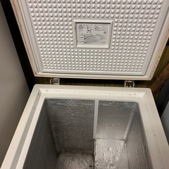 直冷式冷凍庫100㍑の画像