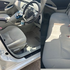 お待たせ致しました😁程度の良いプリウス30の画像