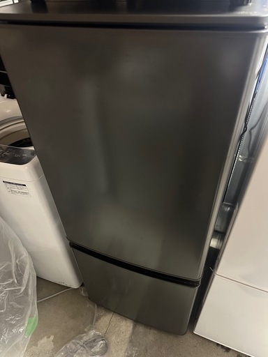 2022年製　三菱電機 冷蔵庫 146L マットチャコール MR-P15G-H1