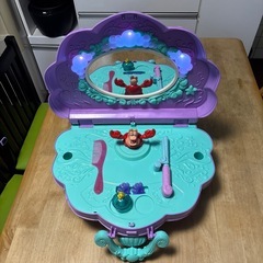 ディズニープリンセス　アリエル　ドレッサーの画像