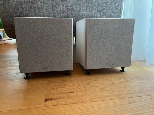 パッシブスピーカー　Monitor Audio Monitor50