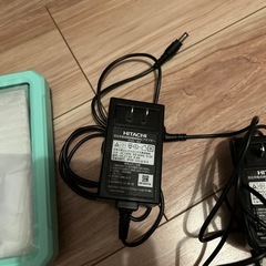 HITACHI充電式掃除機専用ACアダプターPVA-02の画像