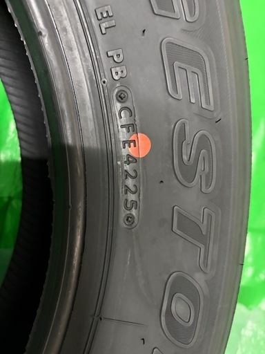 ジムニー JB64 純正タイヤ　新車外し 175/80r16 4本
