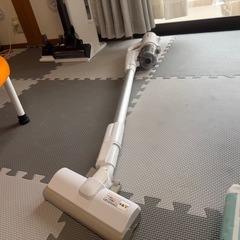 パナソニック掃除機！⚠割れ有り⚠の画像