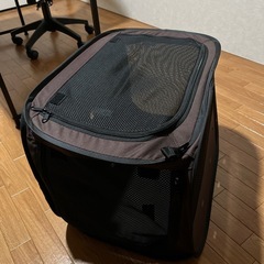 折りたたみ式犬小屋の画像