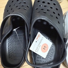 サンダル　クロックス風の画像